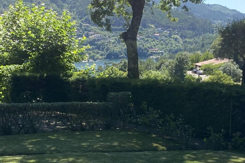 Green Villa Geres Valdosende Eksteriør bilde